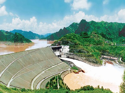 Lãnh đạo tỉnh Hoà Bình xin bổ sung 3 dự án thuỷ điện nhỏ vào quy hoạch. Ảnh minh hoạ