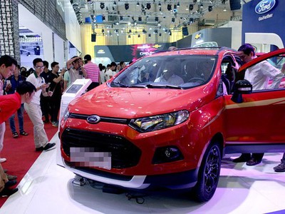 Năm 2017: Gom tiền mua ô tô đại hạ giá