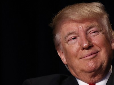 Cô bé 11 tuổi gây sốt với lập luận ủng hộ Tổng thống Trump