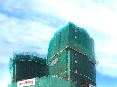 Dự án đã cất nóc vào ngày 14/4 và chủ đầu tư cam kết bàn giao vào quý IV/2017