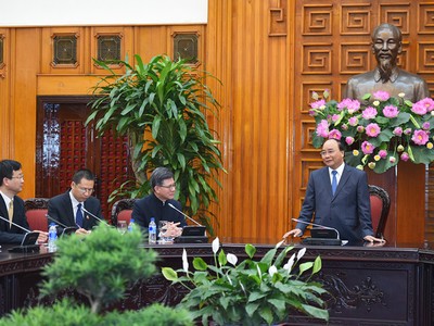 Trước cuộc gặp với Thủ tướng, các doanh nghiệp Hồng Kông đã được Bộ Giao thông vận tải giới thiệu về dự án đường cao tốc Bắc-Nam