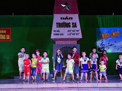 Những 'vầng trăng nhỏ' Trường Sa