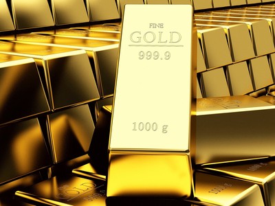 Giá vàng hôm nay 27/6: Tiếp tục đi xuống