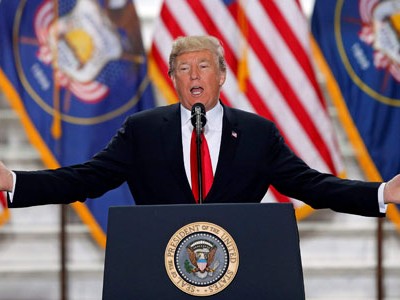 Tổng thống Trump trong một cuộc diễn thuyết ở bang Utah. Ảnh: AFP.