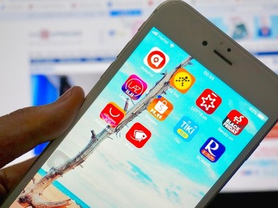 Một loạt ứng dụng mua sắm có icon in sẵn ngày 11/11 để nhắc nhớ sự kiện khuyến mại.
