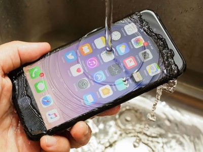 10 smartphone giảm giá nổi bật trong tháng 10