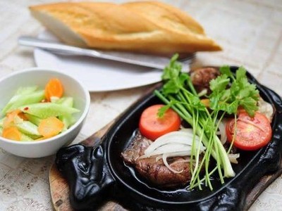 Ba món chỉ ngon khi bày trên chảo nóng ở Sài Gòn