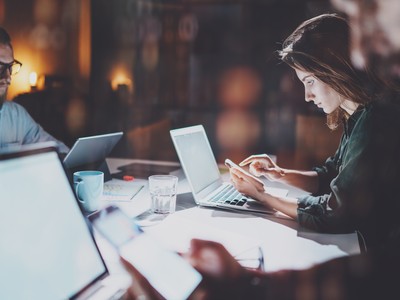 Thị trường tài chính 24h: “Cú đạp” không bất ngờ