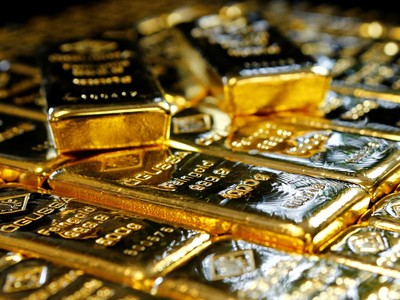 Giá vàng hôm nay ngày 10/12: Giá vàng trong nước giảm thêm 40.000 đồng/lượng