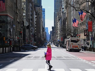 Một đại lộ tại Manhattan hôm 27/3. Ảnh: AFP.