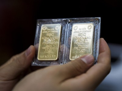 Giá vàng hôm nay ngày 22/9: Giá vàng giảm mạnh 300.000 đồng/lượng