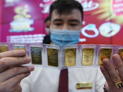 Giá vàng hôm nay ngày 10/5: Giá vàng tăng thêm hơn 150.000 đồng/lượng