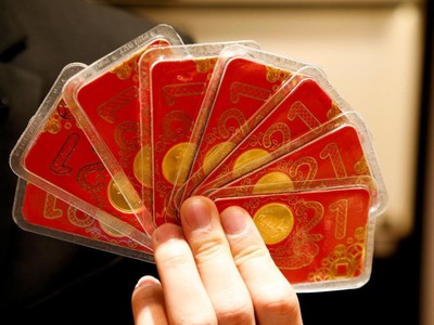 Giá vàng hôm nay ngày 11/5: Giá vàng nới đà đi lên, chênh lệch với giá vàng thế giới chỉ còn 4,5 triệu đồng/lượng