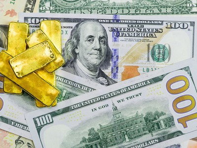 Giá vàng hôm nay ngày 19/10: Giá vàng trong nước tiếp tục tăng