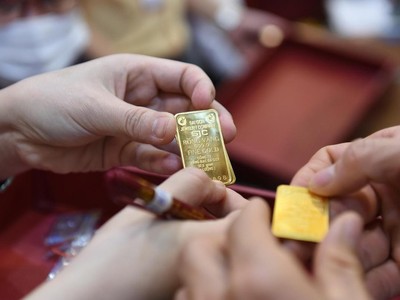 Giá vàng hôm nay ngày 28/1: Giá vàng lao dốc