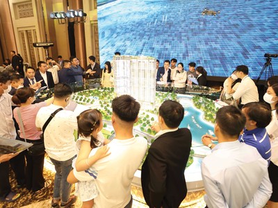 Nhu cầu nhà ở luôn rất lớn. Ảnh: Việt Dũng.