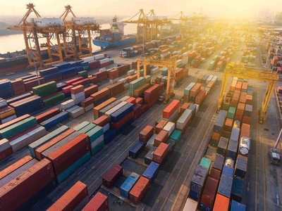 Ngành logistics Việt Nam đang trong giai đoạn phát triển mới. Ảnh: Dũng Minh.