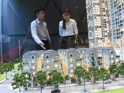 Hiện tại, dòng sản phẩm bất động sản cao cấp chiếm đa số trên thị trường. Ảnh: Dũng Minh.