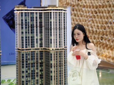 Giá nhà ở liên tục tăng trong thời gian dài khiến giới trẻ rất khó với tới. Ảnh: Dũng Minh.