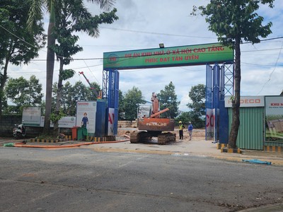 Nhiều dự án nhà ở xã hội đang được đẩy nhanh tiến độ triển khai. Ảnh: Việt Dũng.