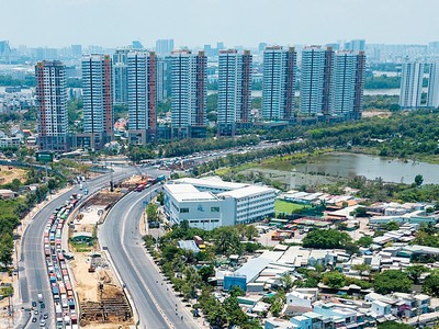 Nguồn cung căn hộ tại TP.HCM đang được bổ sung mạnh mẽ. Ảnh: Bình Minh.