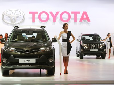 Toyota giữ “ngôi vương” 4 năm liên tiếp