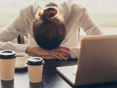 Thế hệ trẻ Nhật Bản, Trung Quốc tin rằng sẽ phải làm việc tới lúc chết