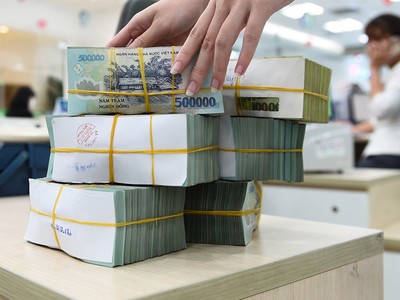 Duy trì lỗ sau thuế, một doanh nghiệp bất động sản kín tiếng vẫn phát hành thành công 3.300 tỷ đồng trái phiếu