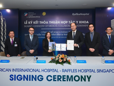 Bệnh viện Quốc tế Mỹ ký kết Thỏa thuận Hợp tác Y khoa với Bệnh viện Raffles Singapore