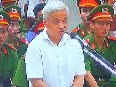 Tổng hợp phiên Tòa buổi sáng ngày đầu xét xử vụ án bầu Kiên
