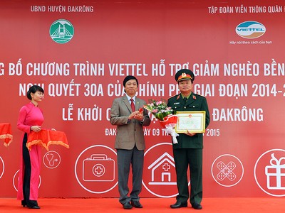 Viettel hỗ trợ 145 tỷ đồng tại 3 huyện vùng sâu