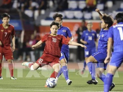 Vietcombank thưởng 500 triệu đồng cho đội tuyển bóng đá nữ vô địch SEA Games 30