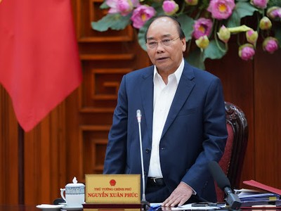 Thủ tướng chỉ thị cấp bách tháo gỡ khó khăn sản xuất kinh doanh, bảo đảm an sinh xã hội