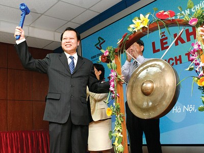 Ngày 24/9/2009, thị trường TPCP chuyên biệt khai trương phiên giao dịch đầu tiên tại HNX