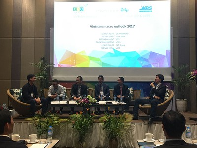 Khai mạc Diễn đàn chuyên gia phân tích đầu tư Việt Nam 2016