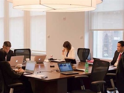 Xử lý thế nào khi nhân viên công khai chỉ trích CEO?