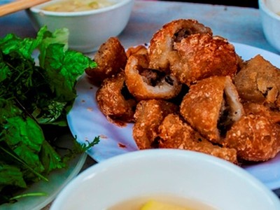 Khám phá phố ẩm thực Lý Quốc Sư nổi tiếng đất Hà thành