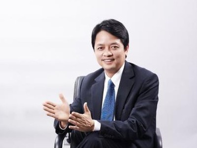 Ông Nguyễn Đức Hưởng bất ngờ rút khỏi danh sách ứng cử viên HĐQT Sacombank