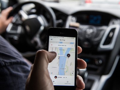 Thông tin Uber tạm dừng hoạt động chỉ là... “tin vịt“