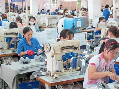 May Hữu Nghị (HNI) chốt danh sách cổ đông trả cổ tức 20% bằng tiền mặt