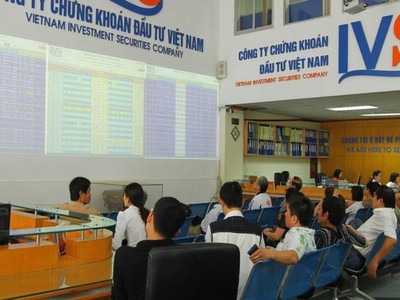 Chứng khoán Đầu tư Việt Nam (IVS) sẽ phát hành thêm hơn 35 triệu cổ phiếu cho đối tác Hong Kong