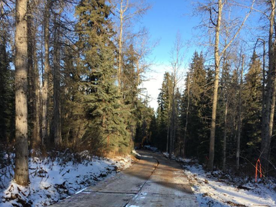 Tấm lót đường của BMW Mai Châu sử dụng tại Canada