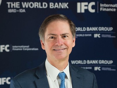 Ông Carlos Felipe Jaramillo, Phó chủ tịch phụ trách khu vực Đông Á và Thái Bình Dương