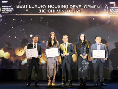 Đại diện các công ty nhận giải thưởng: Khang Điền – Kiến Á - Capitaland