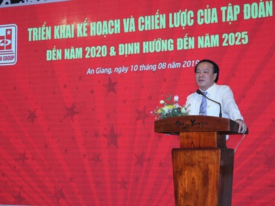 Ông Lê Thanh Thuấn, Tổng giám đốc Tập đoàn Sao Mai “khẳng định” chiến lược phát triển kinh doanh năm 2019 và những năm tiếp theo là bước đi hoàn toàn chính xác 