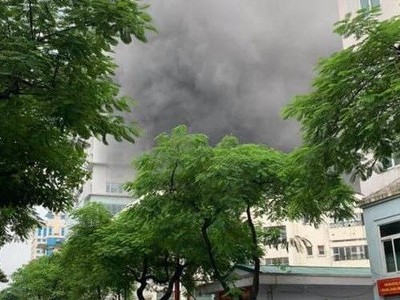 Hà Nội: Lại xảy ra cháy lớn ở Núi Trúc