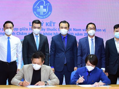 Mạng di động Local cùng Hội Thầy thuốc trẻ Việt Nam chăm sóc sức khỏe người dân hậu Covid-19