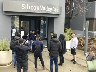 Ba ngân hàng sụp đổ gồm Silicon Valley Bank (SVB), Signature Bank và Silvergate Bank
