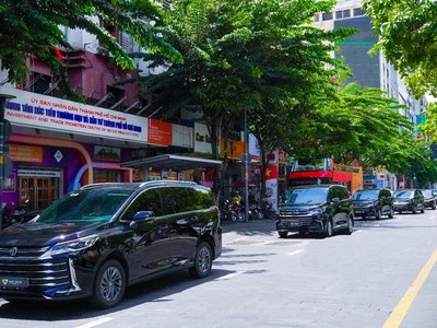Vietstar là đơn vị tiên phong trong việc đầu tư dàn xe G50 để phục vụ cho thuê xe doanh nghiệp