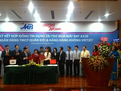 MB và Vietjet Air ký hợp đồng tín dụng tài trợ mua máy bay A320